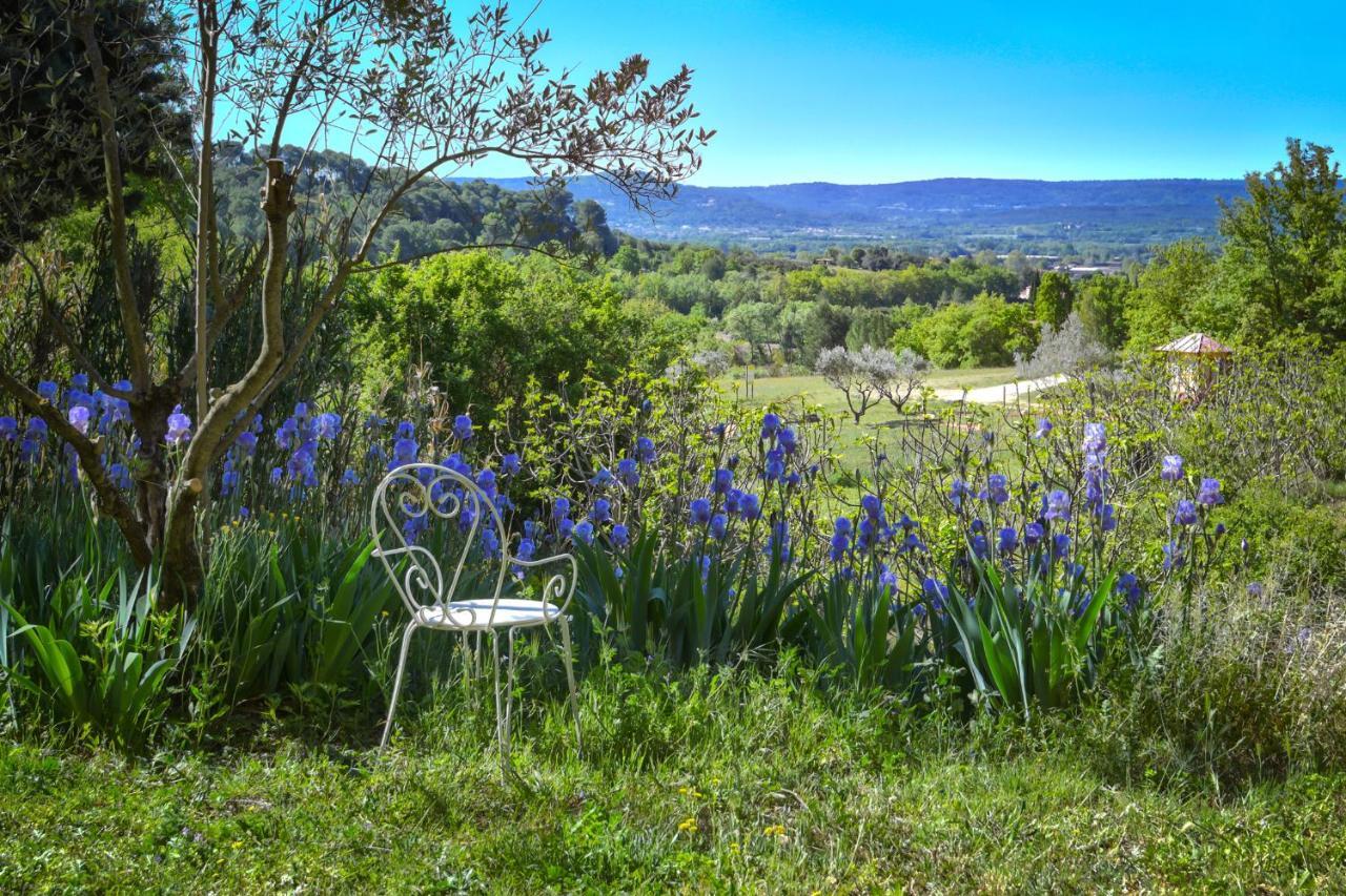 L'Oustaou Du Luberon Et Spa Villelaure Exterior photo